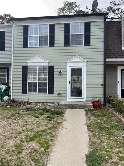 3081 Shadow Walk LN, Tucker, GA 30084