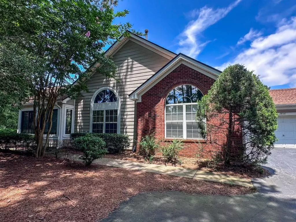 Kennesaw, GA 30144,3836 Vineyards Lake CIR NW #U17