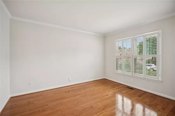 Suwanee, GA 30024,130 White Sands CT