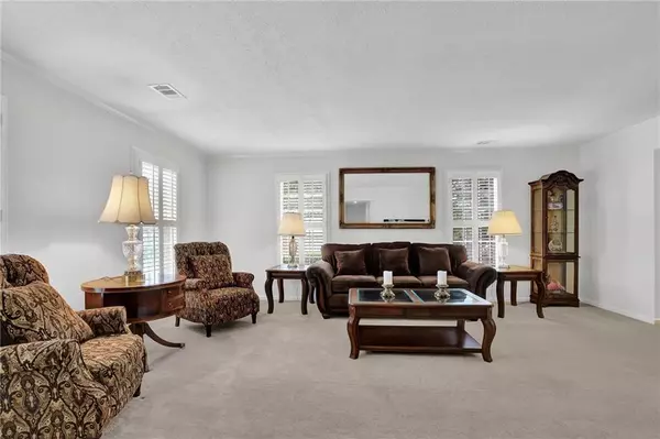 Peachtree Corners, GA 30092,6423 Deerings LN