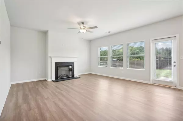 Woodstock, GA 30189,422 Lanier CIR