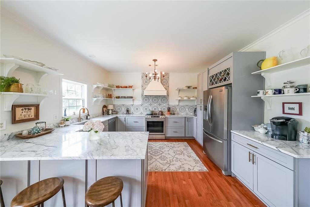 Newnan, GA 30265,337 Long Shore WAY