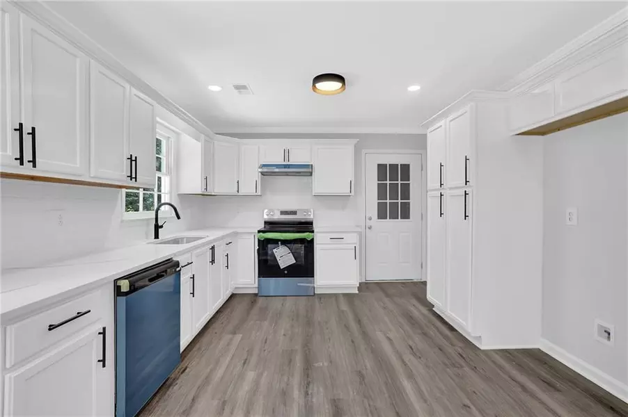3191 Woodbridge CT, Snellville, GA 30039