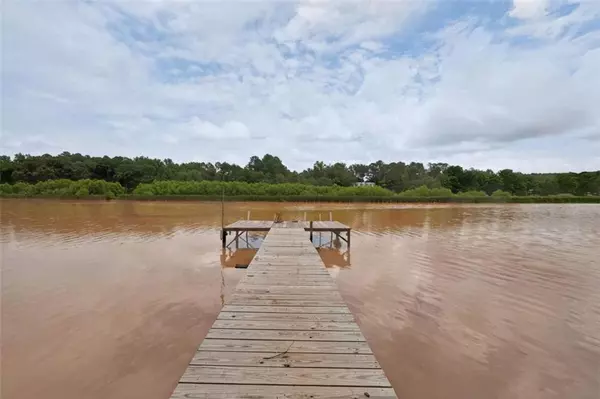Eatonton, GA 31024,289 Burtom RD