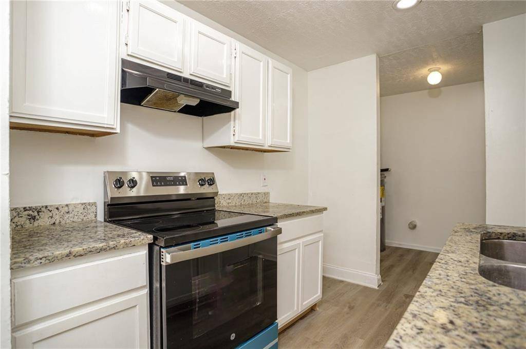Atlanta, GA 30318,2437 Clarissa DR NW