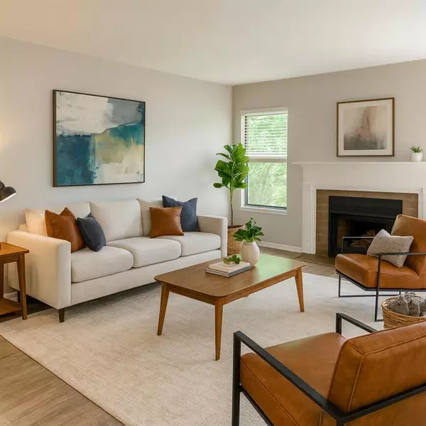 1319 Old Hammond Chase, Sandy Springs, GA 30350