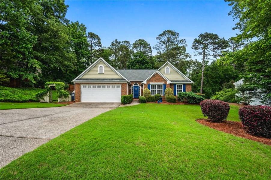 3770 Wake Robin WAY, Cumming, GA 30028