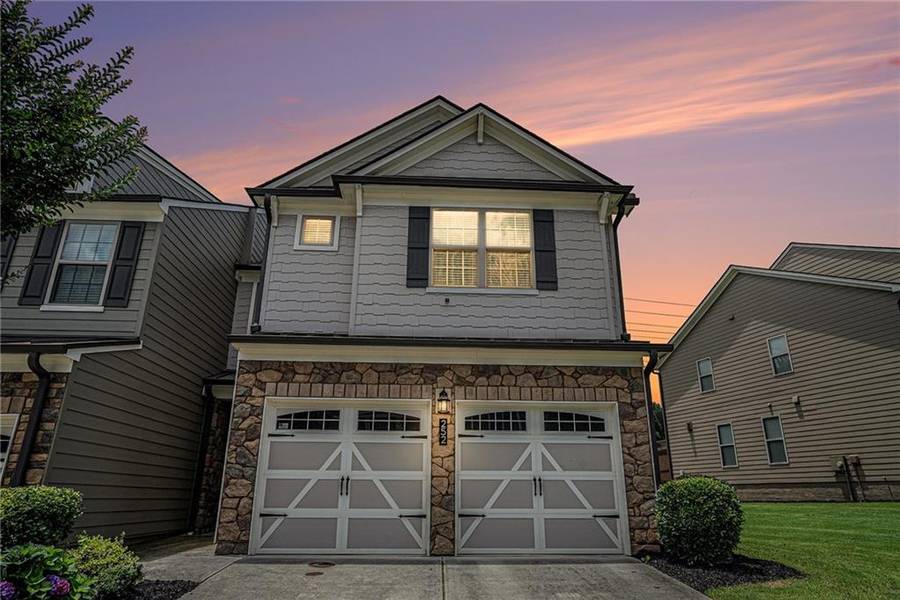 252 Stone Park DR, Woodstock, GA 30188