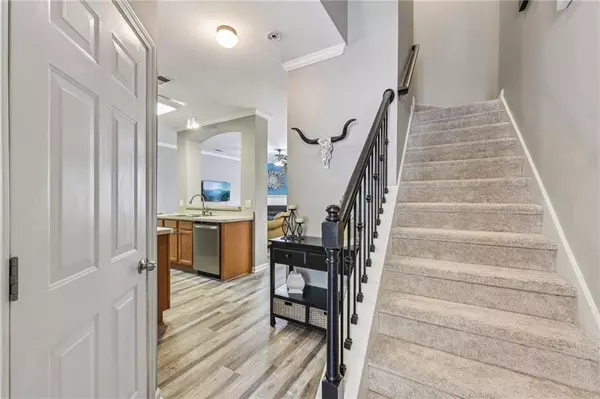 Woodstock, GA 30189,146 Sunset LN