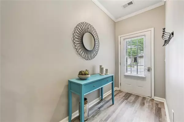 Woodstock, GA 30189,146 Sunset LN