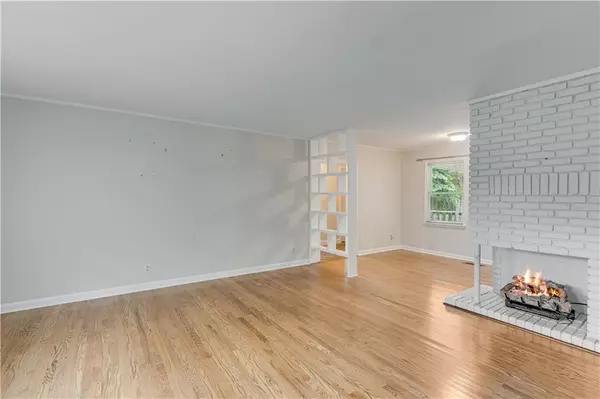 Gainesville, GA 30501,1353 Dunn DR