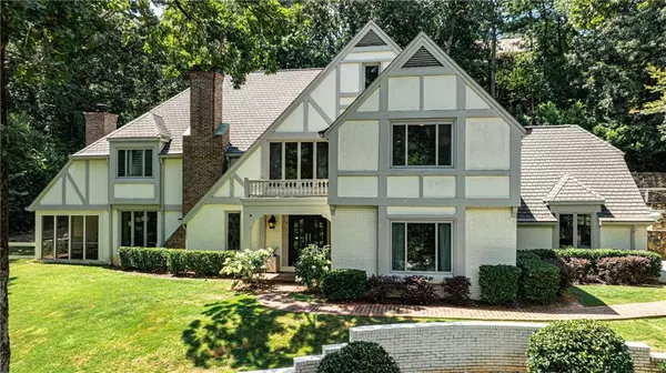 5755 Heards Forest DR, Atlanta, GA 30328