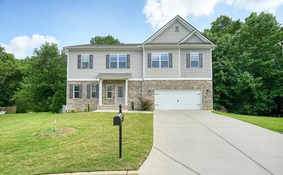 1630 Eaglerock DR, Suwanee, GA 30024