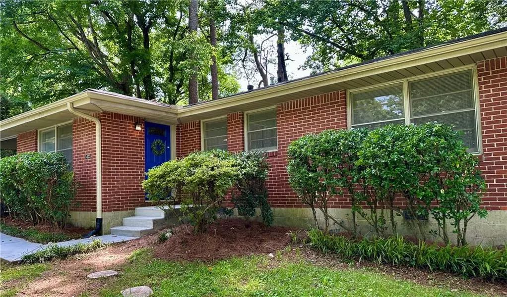 1403 Dennis DR, Decatur, GA 30032