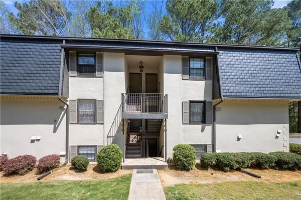 Atlanta, GA 30327,89 De Arc PL NW