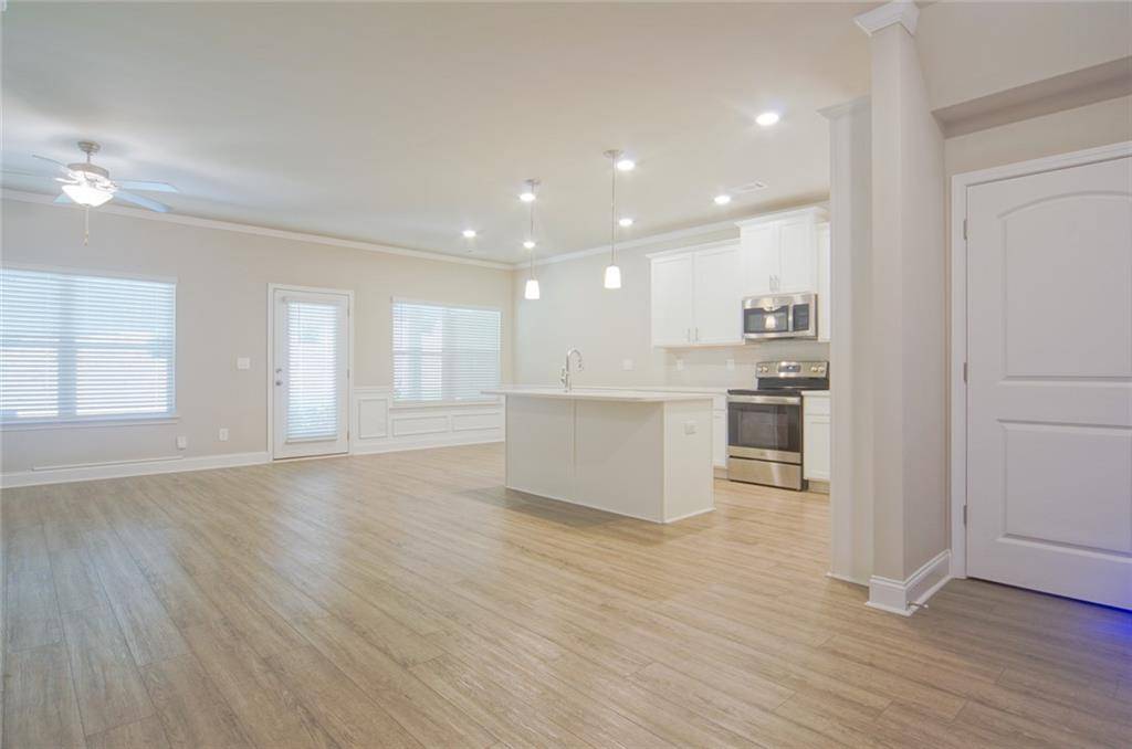 Lilburn, GA 30047,5516 Rockfern DR