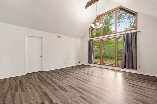 Marietta, GA 30062,1832 Tree Top CT
