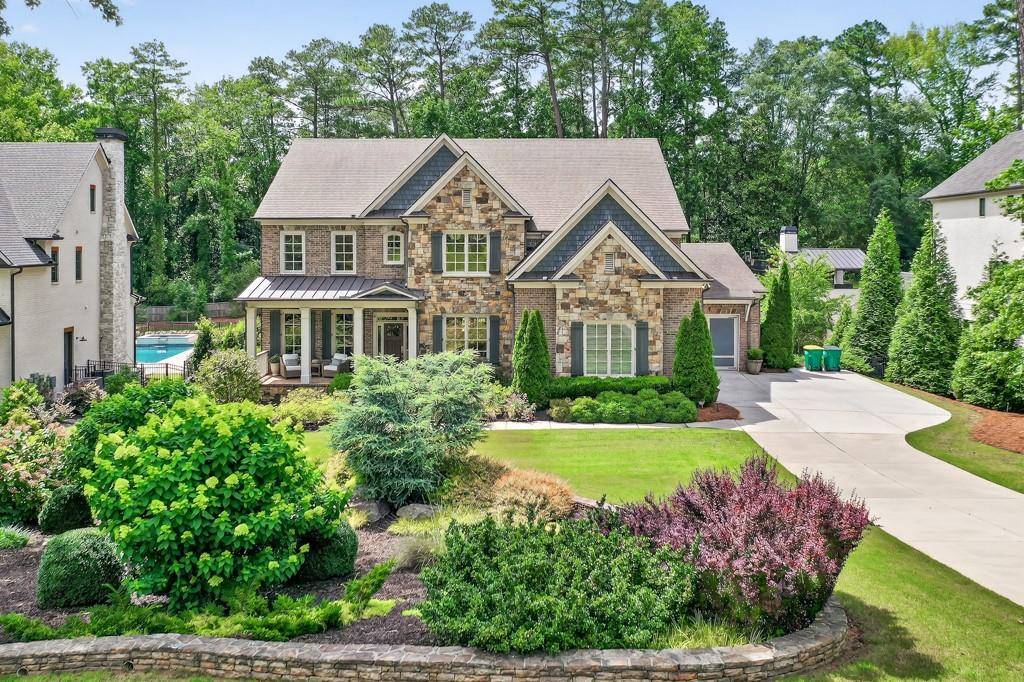 Atlanta, GA 30328,6470 Long Island DR NW