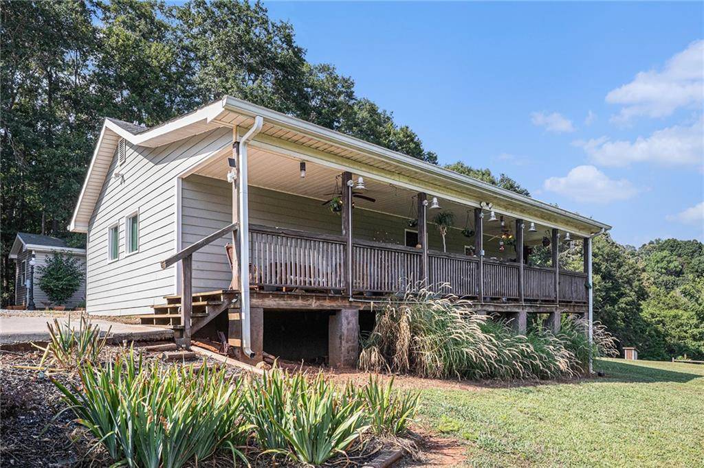 745 Moon Bridge RD, Winder, GA 30680