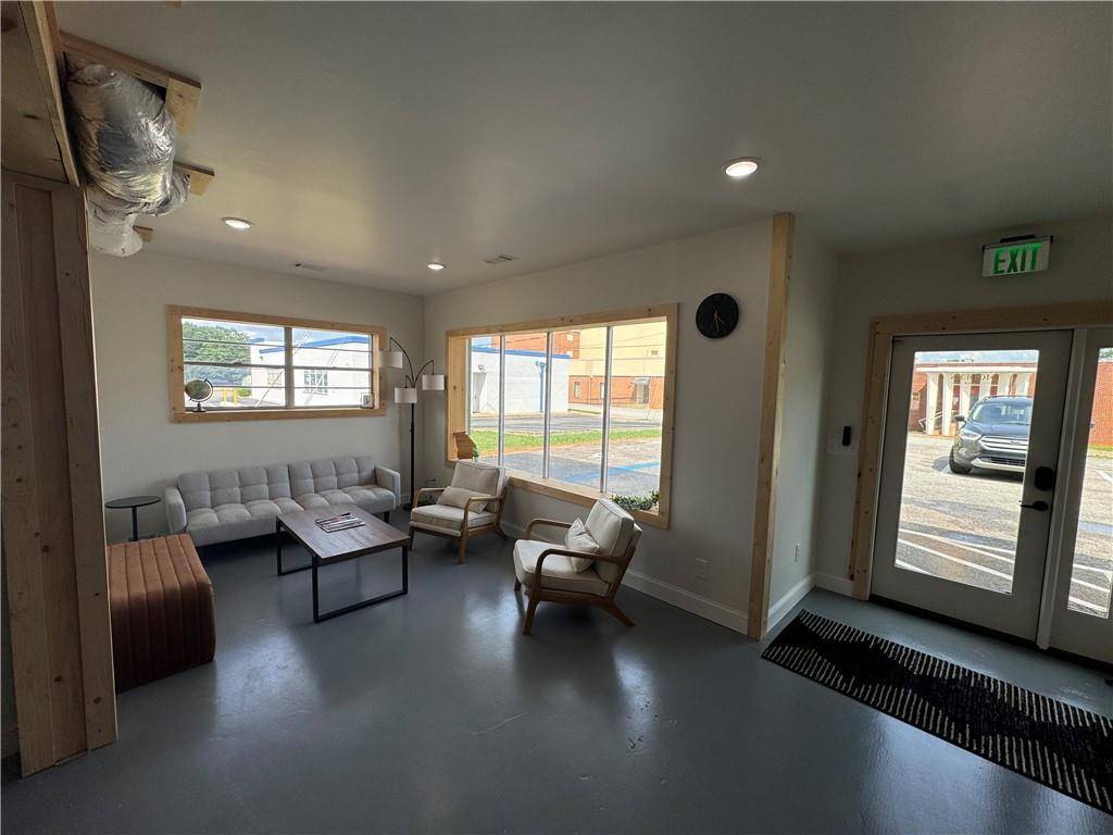Commerce, GA 30529,42 Georgia Avenue #2