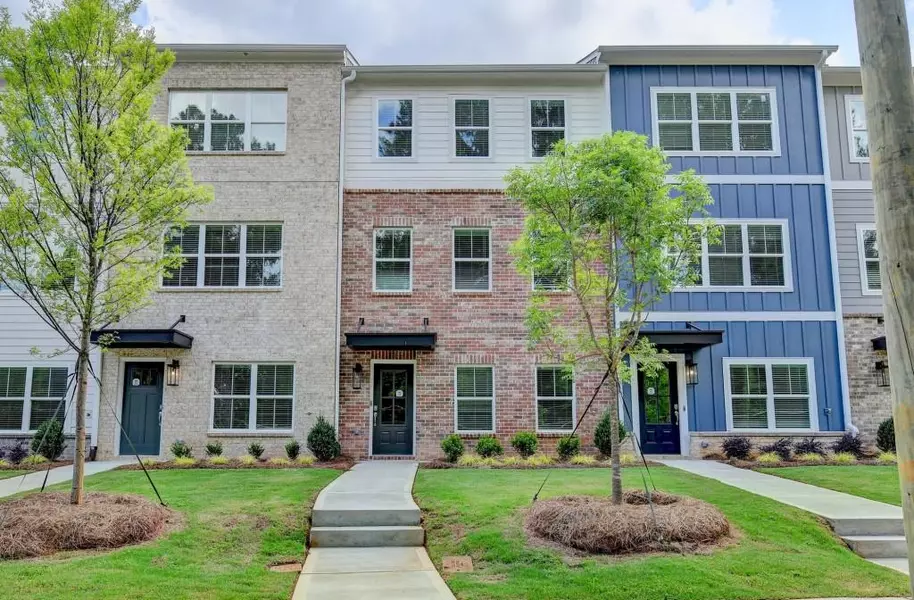 5477 Blossomwood TRL SW, Mableton, GA 30126