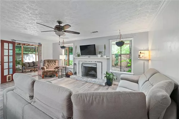 Marietta, GA 30064,834 Lake Hollow BLVD SW