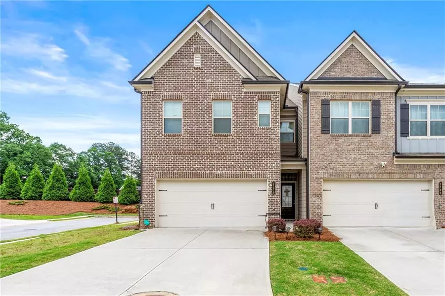2170 Trelipe DR, Lawrenceville, GA 30044