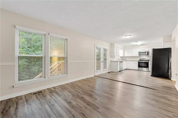 Alpharetta, GA 30022,10545 Virginia Pine LN
