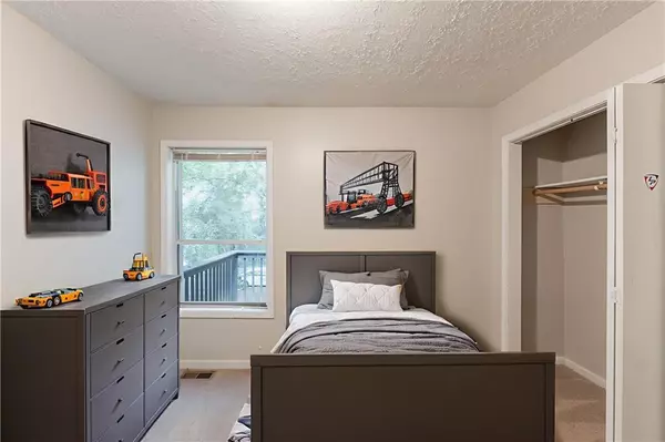 Kennesaw, GA 30144,1282 Shiloh Trail E