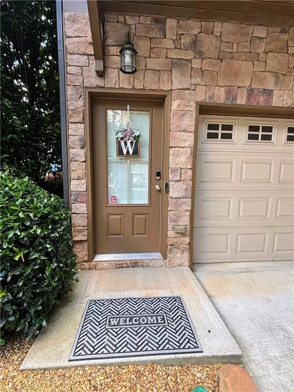 Avondale Estates, GA 30002,3235 CHUTNEY CT