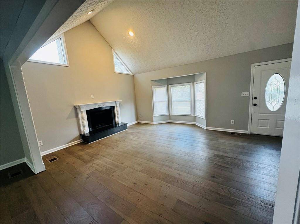 Suwanee, GA 30024,208 Arbour WAY