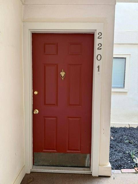 Sandy Springs, GA 30350,2201 Huntingdon Chase Street