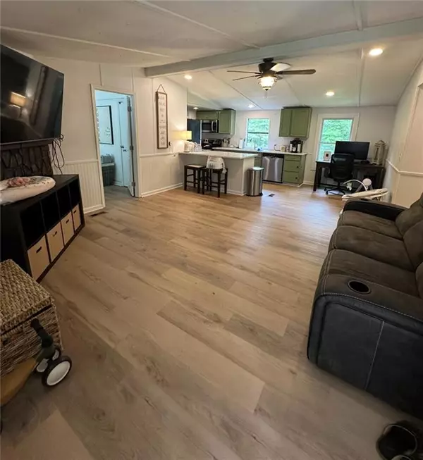 Canton, GA 30114,241 Wooten CT