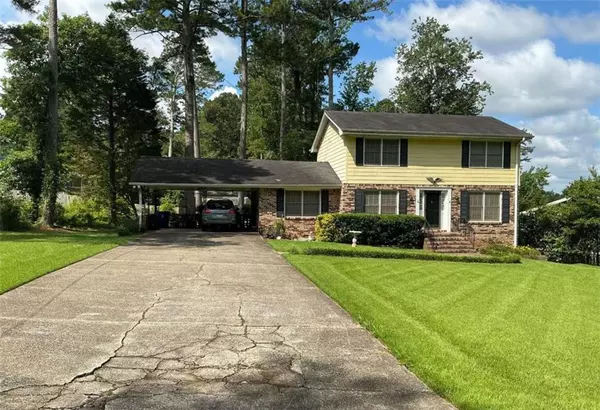 529 Valley Woods CIR SE, Conyers, GA 30094