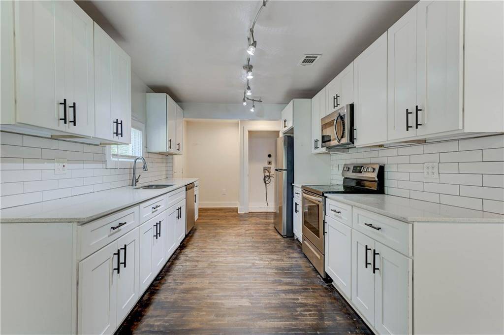 1914 North AVE NW, Atlanta, GA 30318