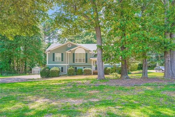 113 Hitchcock DR, Villa Rica, GA 30180
