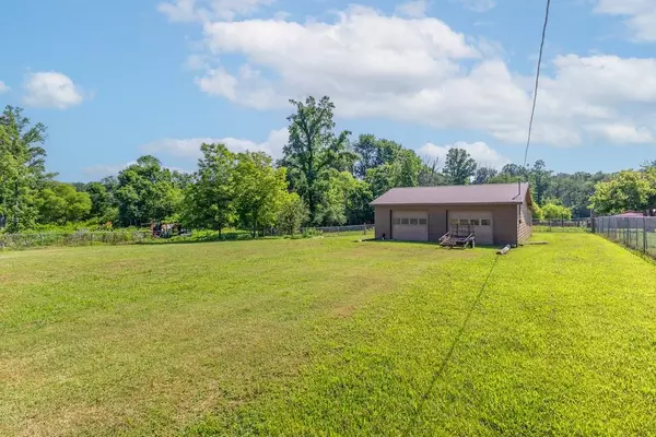 Gillsville, GA 30543,4431 Three Bridges RD