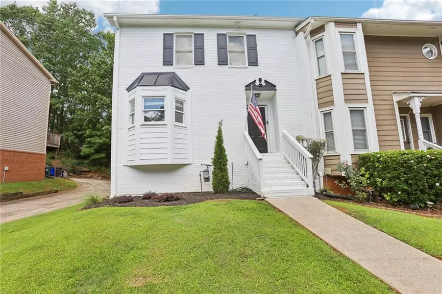 208 Hembree Park TER, Roswell, GA 30076
