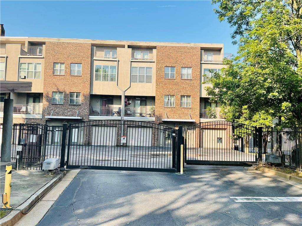 Atlanta, GA 30313,238 Walker ST SW #22