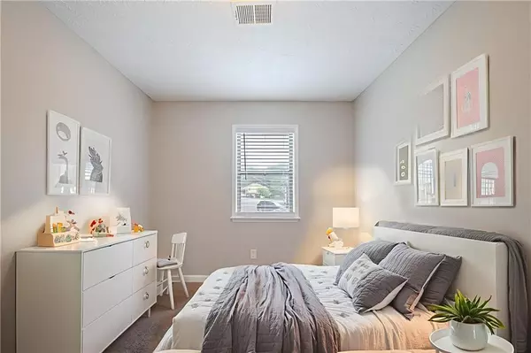 Stone Mountain, GA 30083,446 Jaywood DR