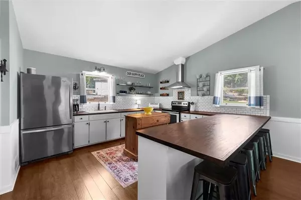 Gainesville, GA 30506,9430 Chestatee CT