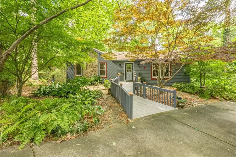 5848 Kingswood CT, Norcross, GA 30093