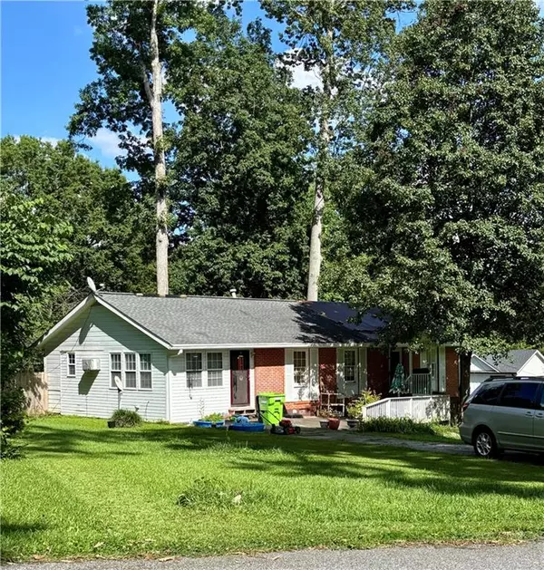 Smyrna, GA 30082,5055 CROWE DR