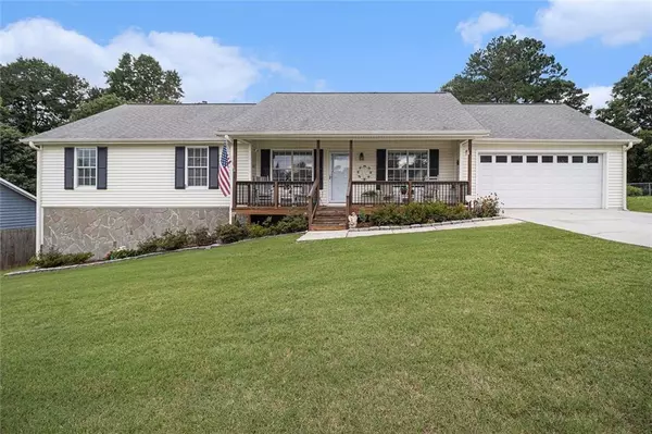 1250 Timber Walk DR, Loganville, GA 30052
