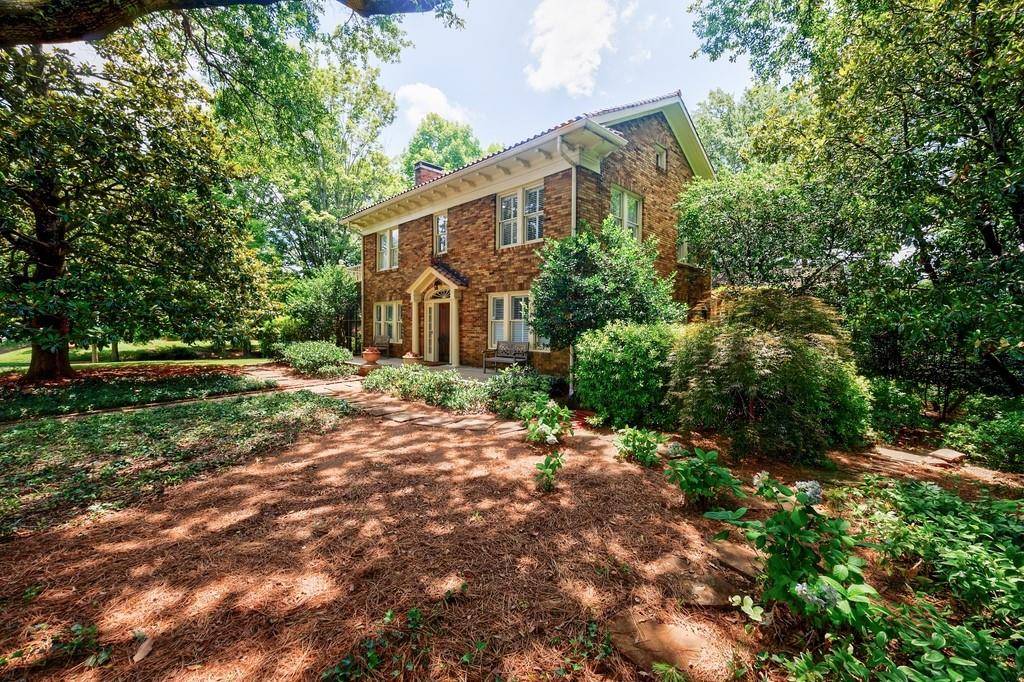 Avondale Estates, GA 30002,27 S Avondale RD