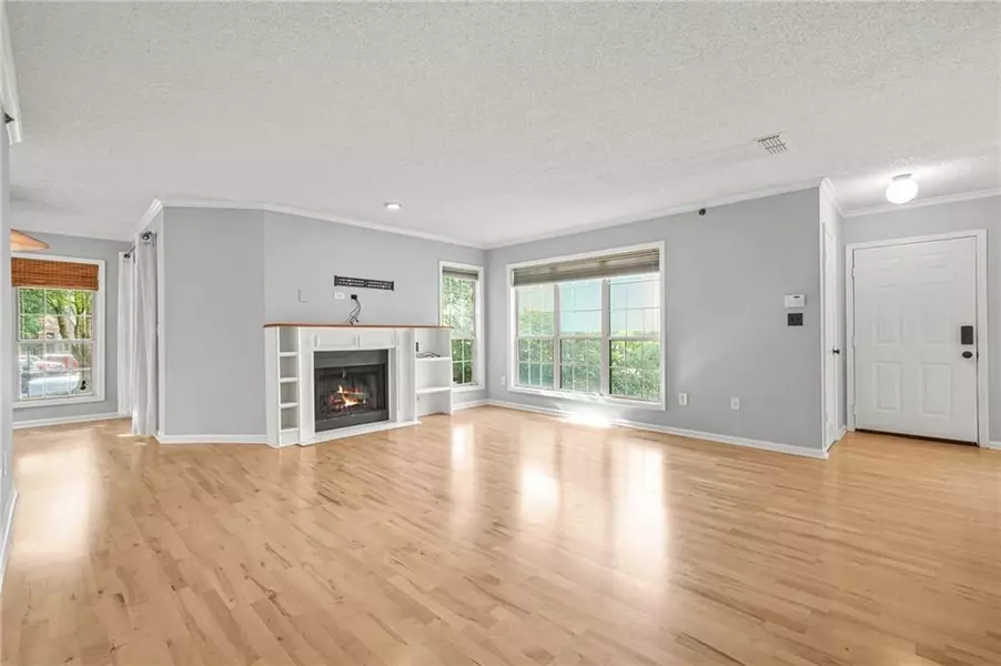 305 Mill Pond CT SE, Smyrna, GA 30082