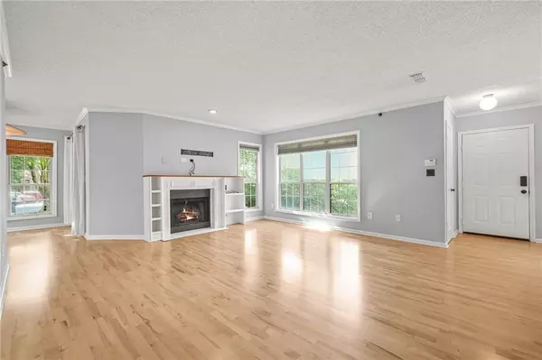 305 Mill Pond CT SE, Smyrna, GA 30082
