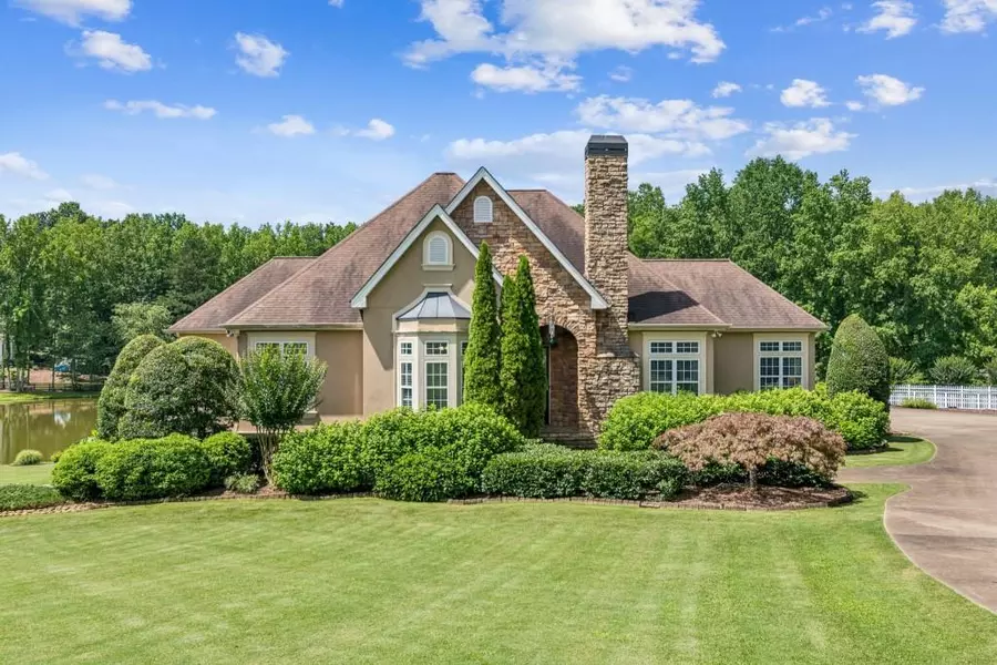 317 Red Gate Overlook, Canton, GA 30115