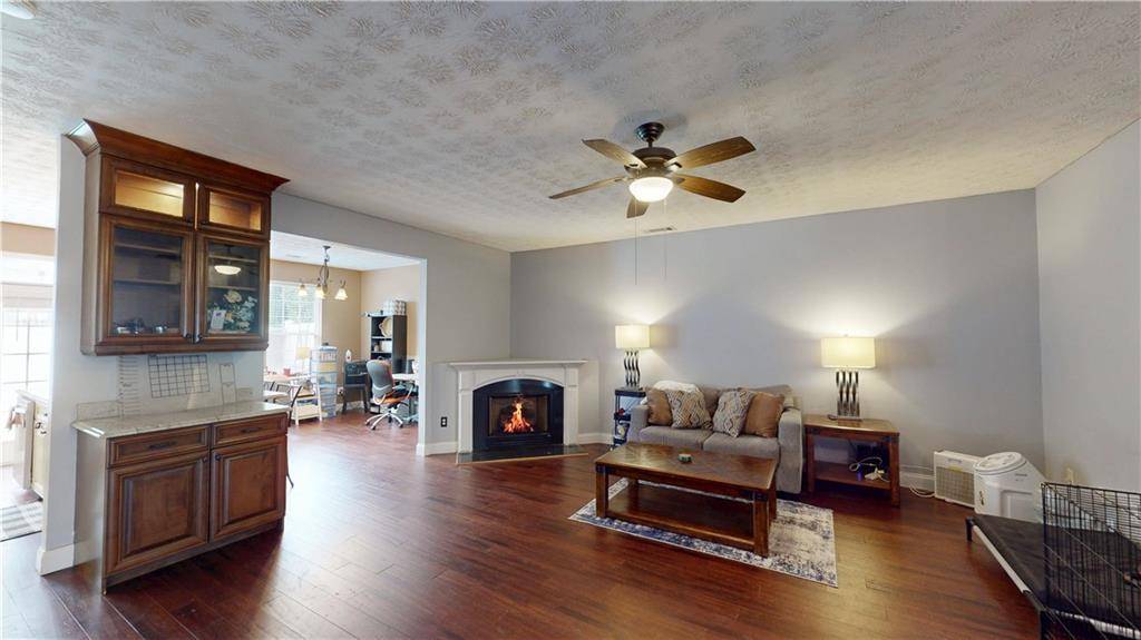 Sugar Hill, GA 30518,1511 Paramount LN