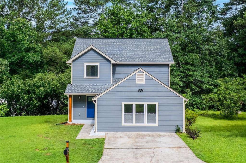 597 WOODCREST MANOR DR, Stone Mountain, GA 30083
